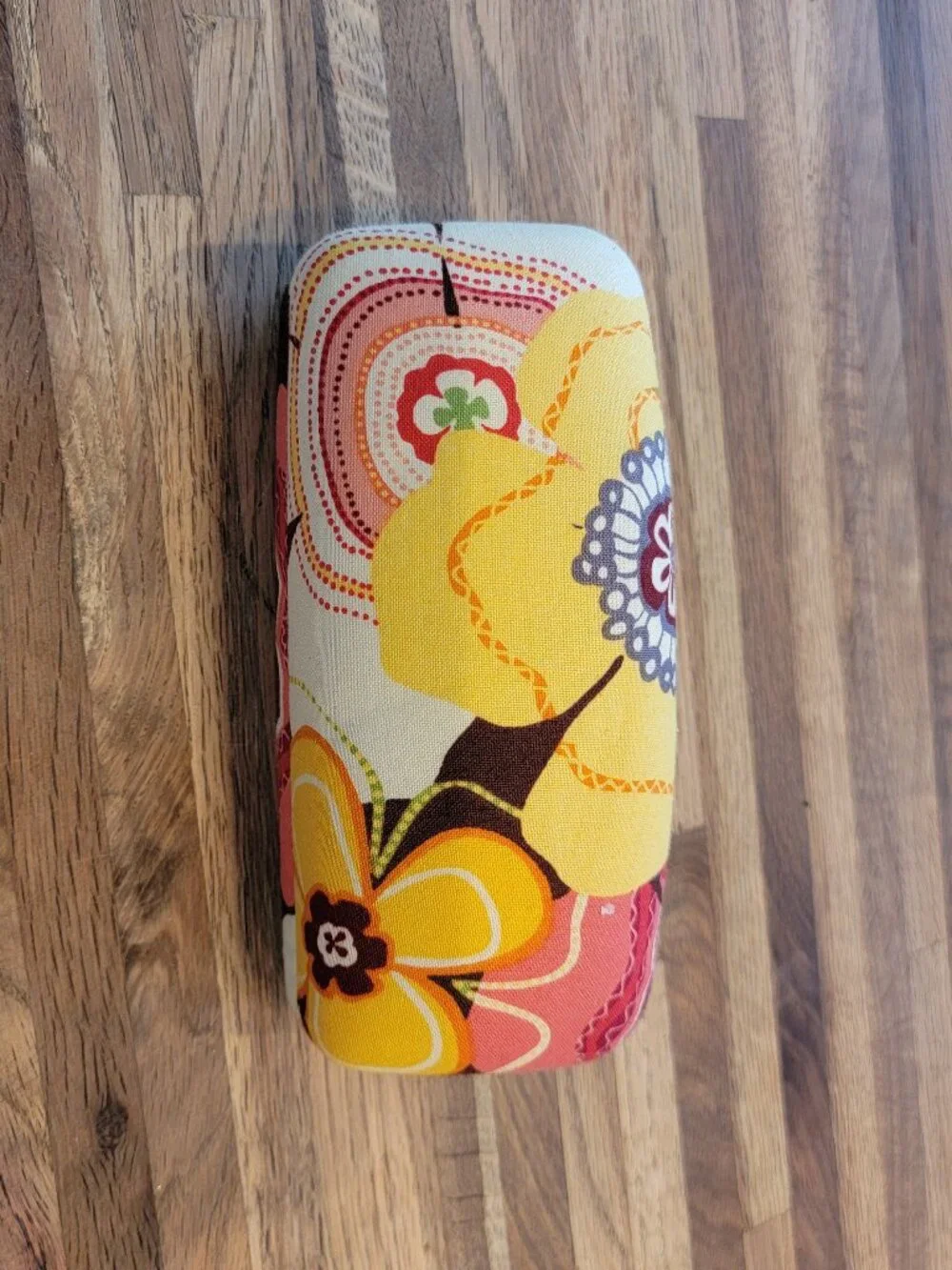 Vera Bradley Eyeglass Hinged Hard Case in Buttercup (retired) Print